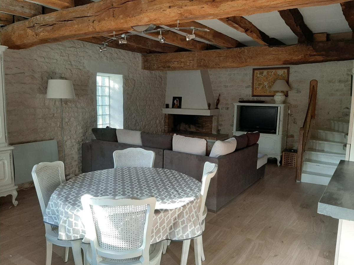 Le Petit Bois Apartment *